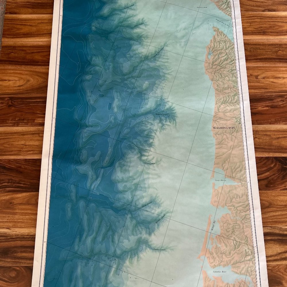 Vintage Bathymetric Map of Continental Shelf and Slope Off Coast of Washington.